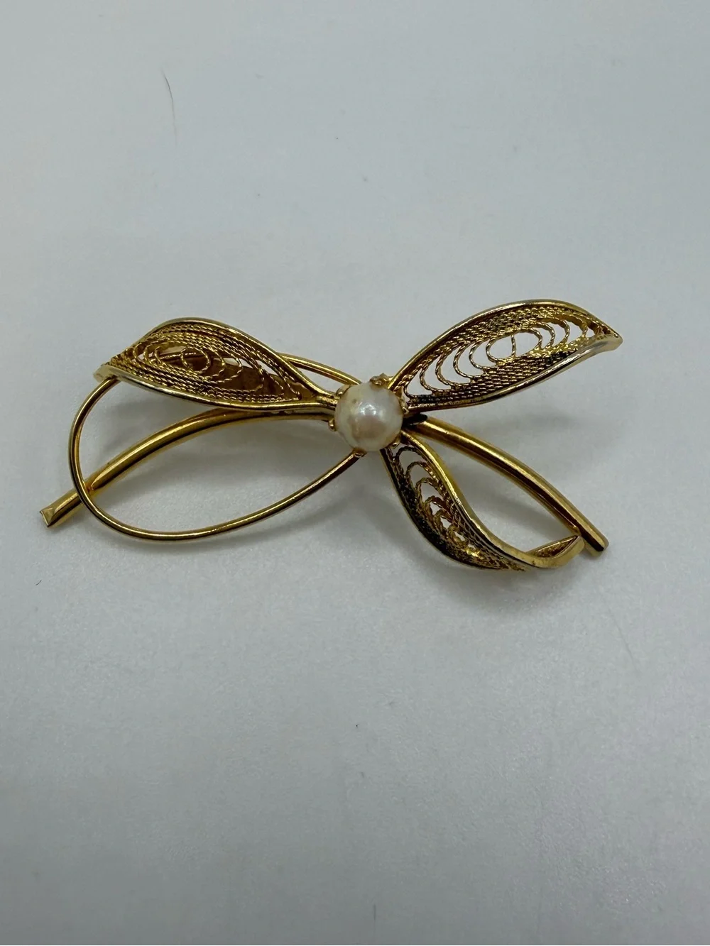 Vintage Gold Tone Filigree Bow Brooch Faux Pearl Pin